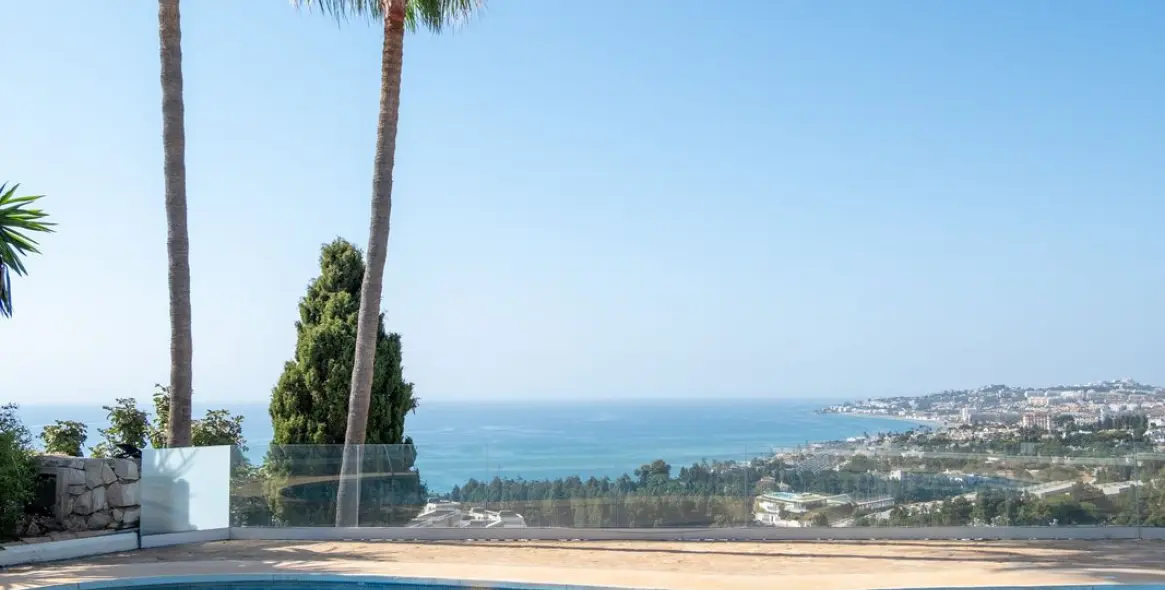 Sale of detached villa in Mijas Costa 18