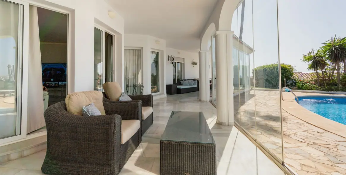 Sale of detached villa in Mijas Costa 27