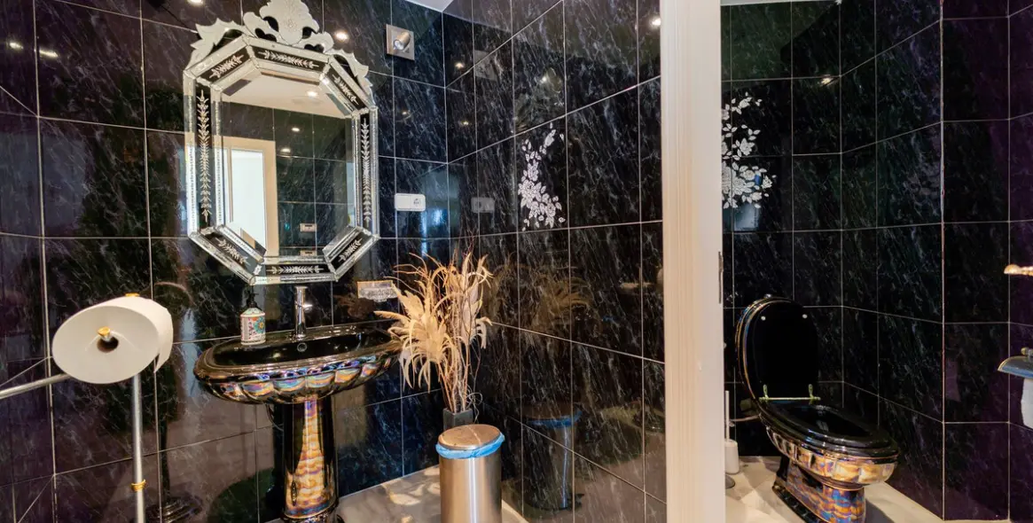 Sale of detached villa in Mijas Costa 40