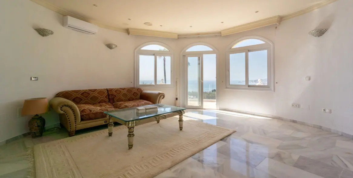 Sale of detached villa in Mijas Costa 51