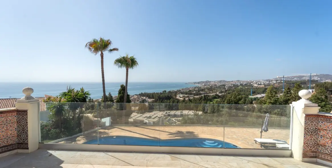 Sale of detached villa in Mijas Costa 54