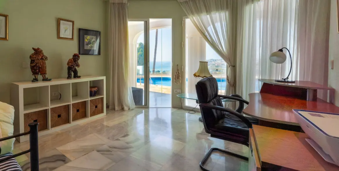 Sale of detached villa in Mijas Costa 56