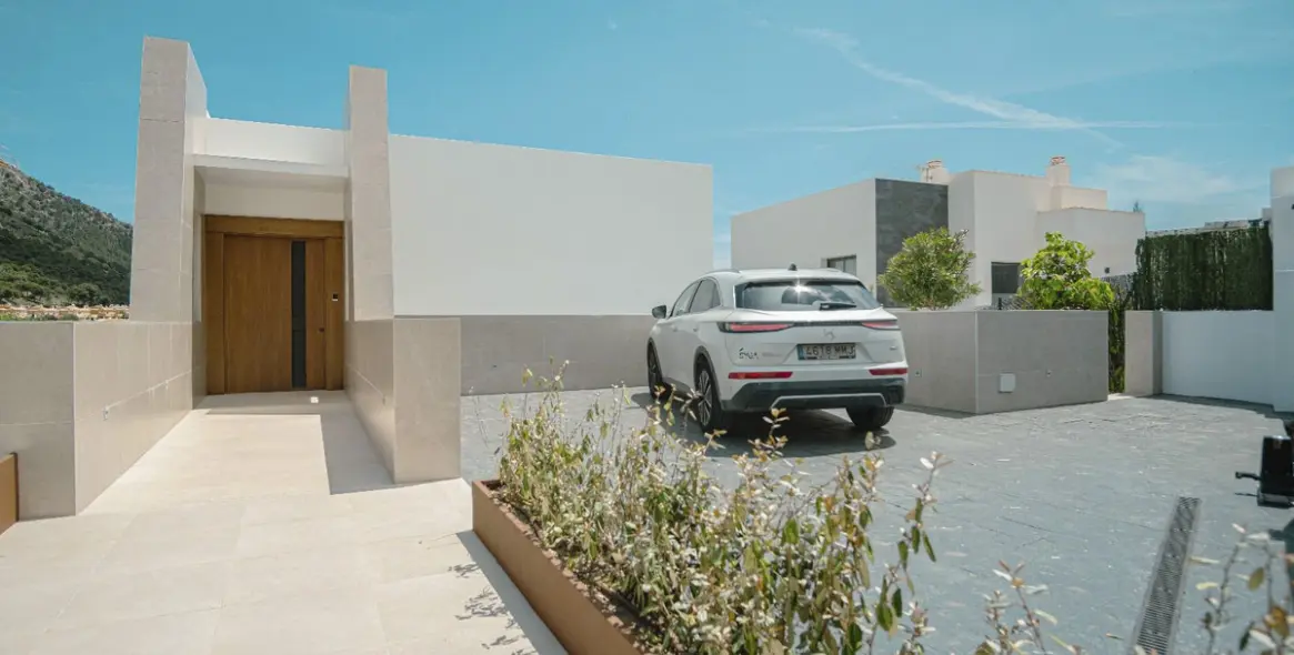 Sale of detached villa in Mijas 3