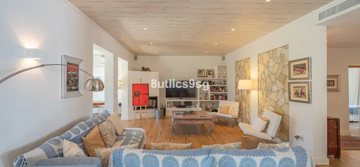 Venta de villa independiente en Nueva Andalucía 4