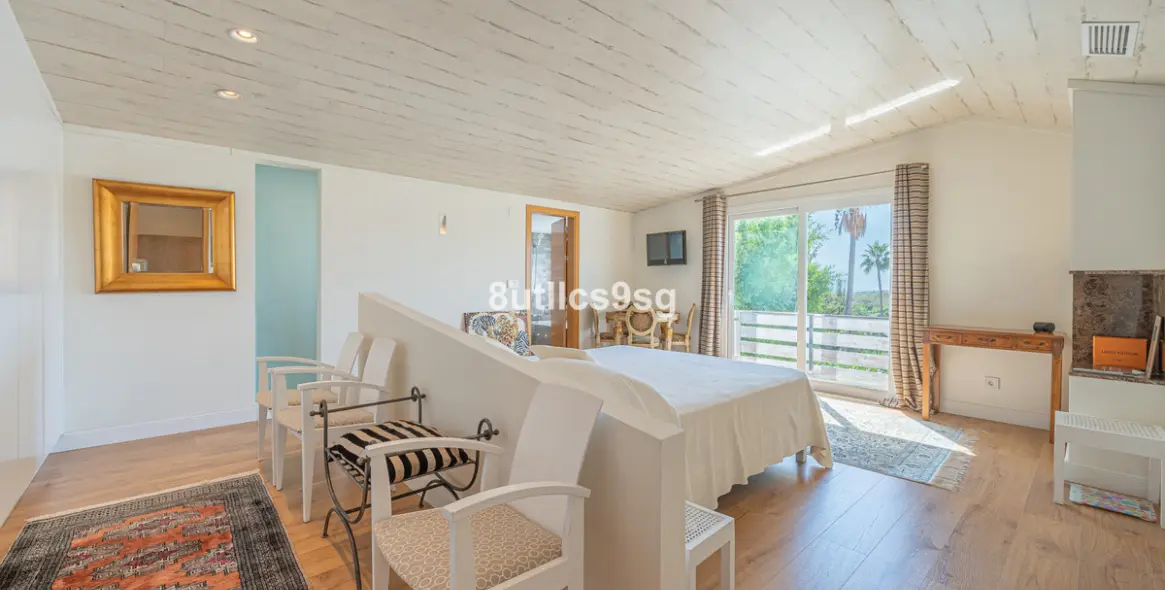 Sale of detached villa in Nueva Andalucía 21