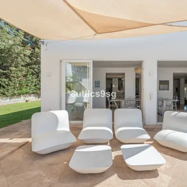 Sale of detached villa in Nueva Andalucía
