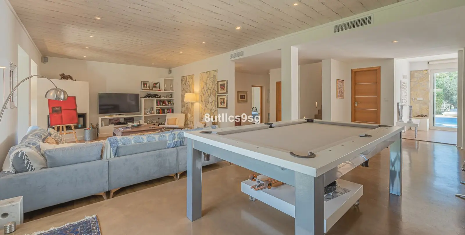Sale of detached villa in Nueva Andalucía 9