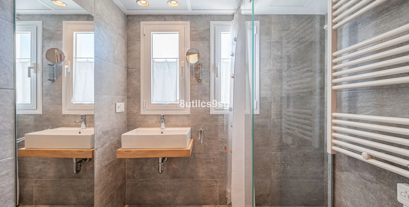 Sale of detached villa in Nueva Andalucía 31
