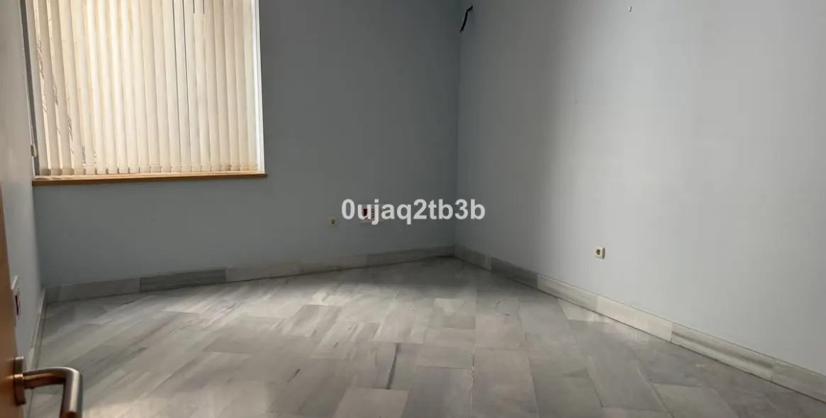 Long-term rent of office in Marbella 15