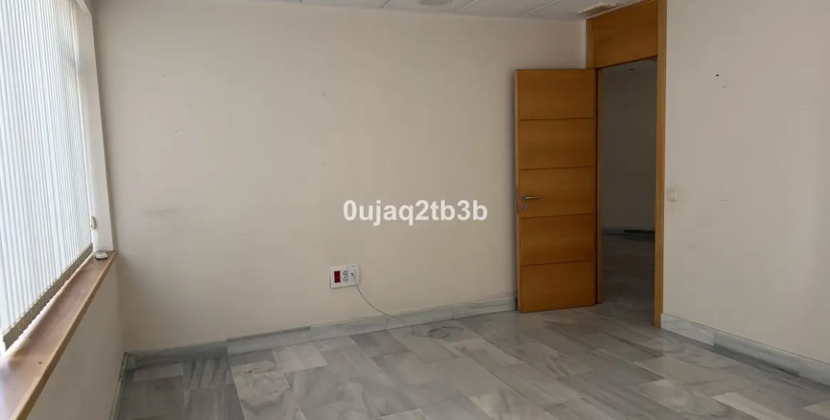 Long-term rent of office in Marbella 20