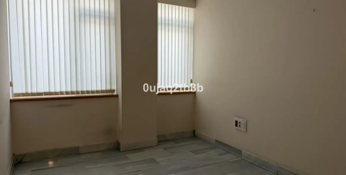Long-term rent of office in Marbella 25