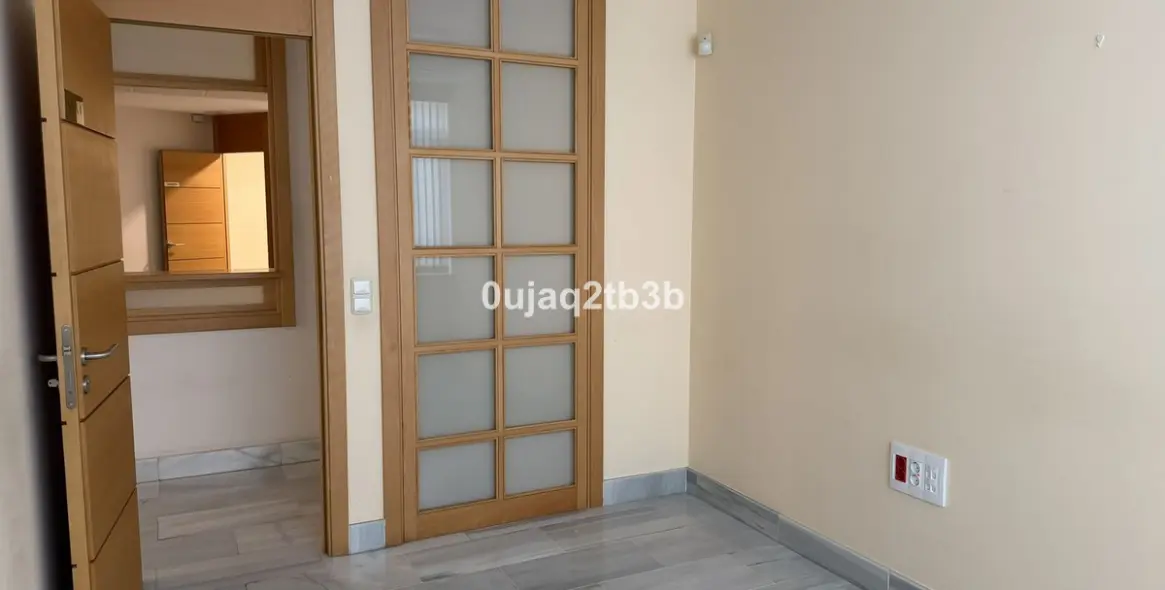 Long-term rent of office in Marbella 29