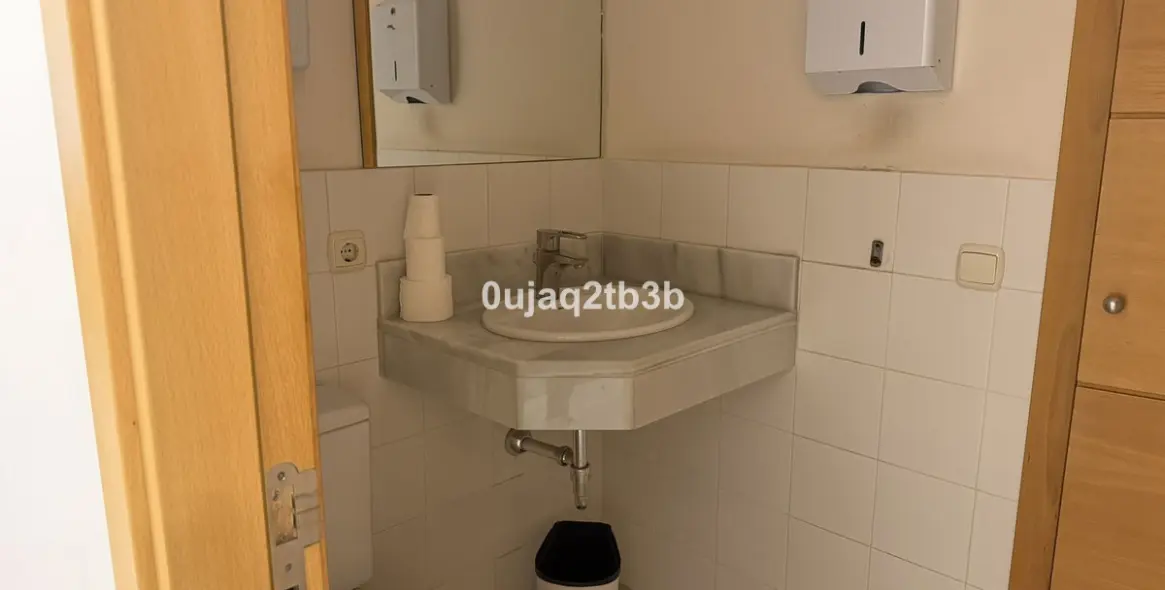 Long-term rent of office in Marbella 31