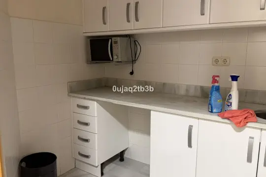 Image 4 thumb