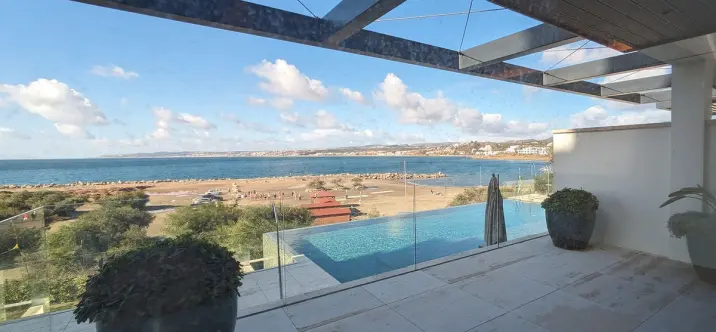 Ground floor apartment R4766446 1