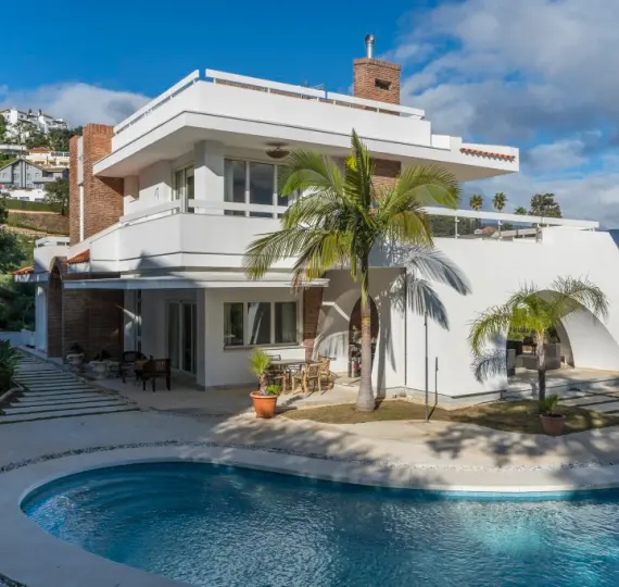 Villa independiente R3549622