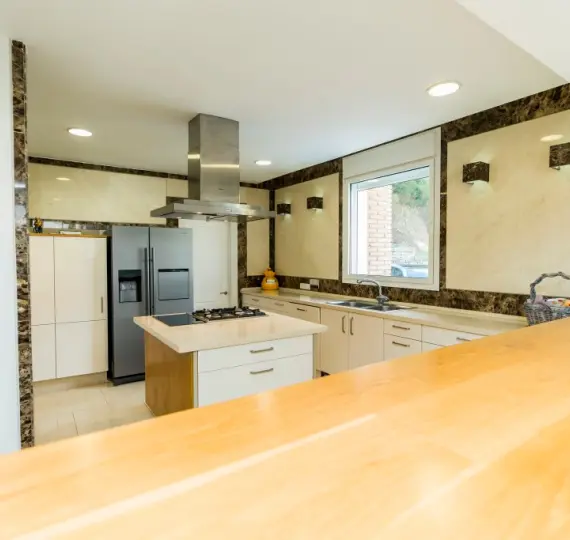 Villa independiente R3549622