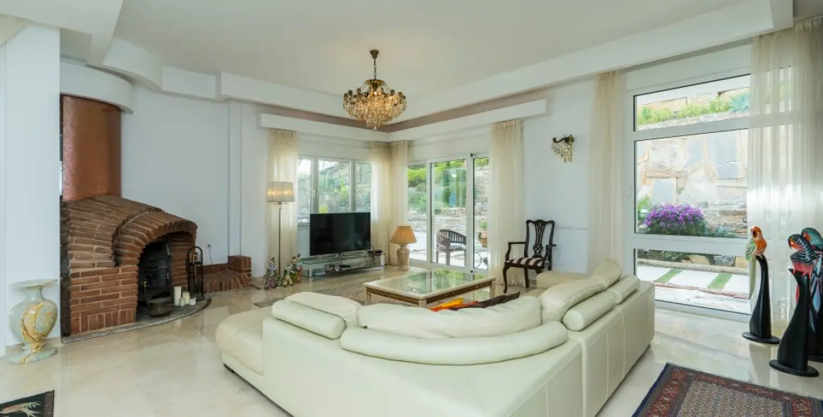 Venta de villa independiente en La Mairena 11