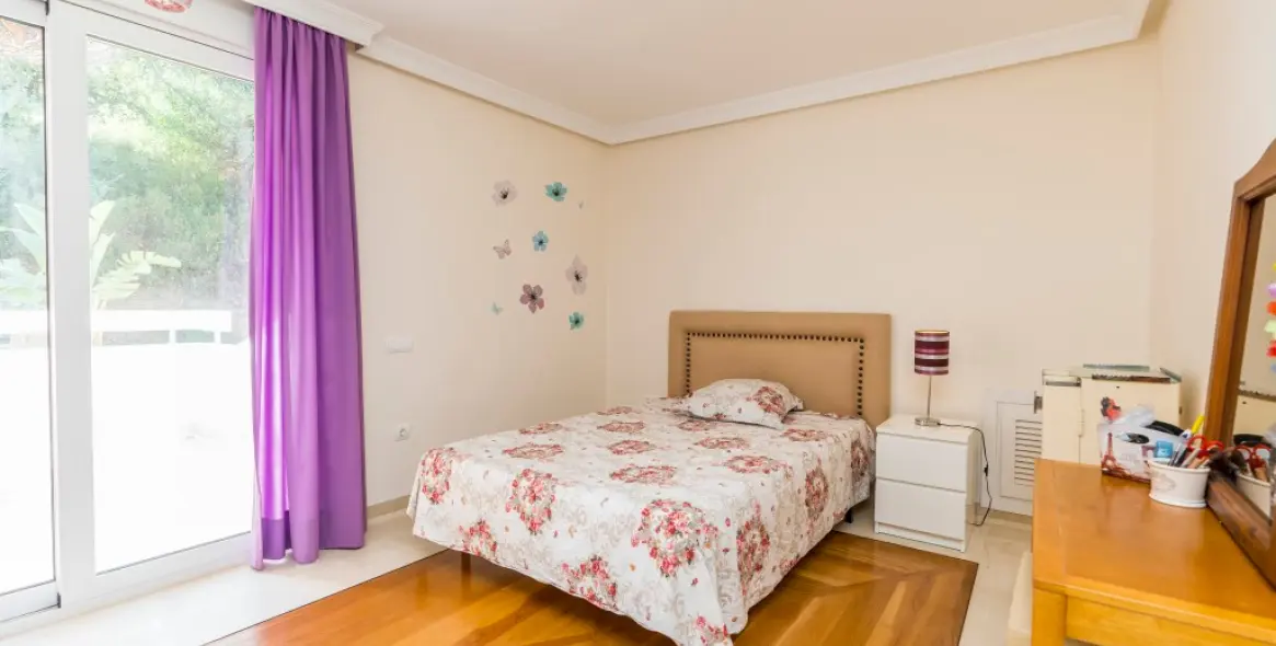 Venta de villa independiente en La Mairena 16