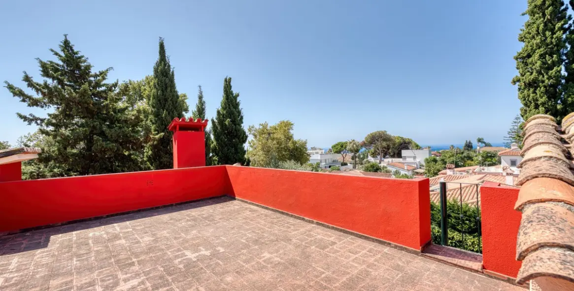 Sale of detached villa in Marbella 45