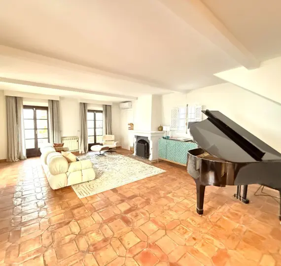 Venta de casa pareada en Marbella