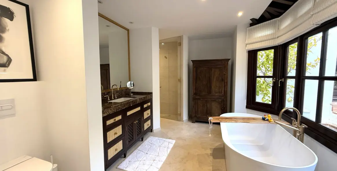 Sale of semi-detached house in Marbella 28