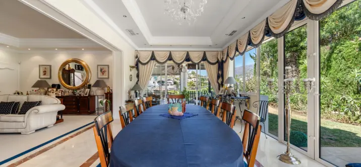 Venta de villa independiente en Benahavís 2