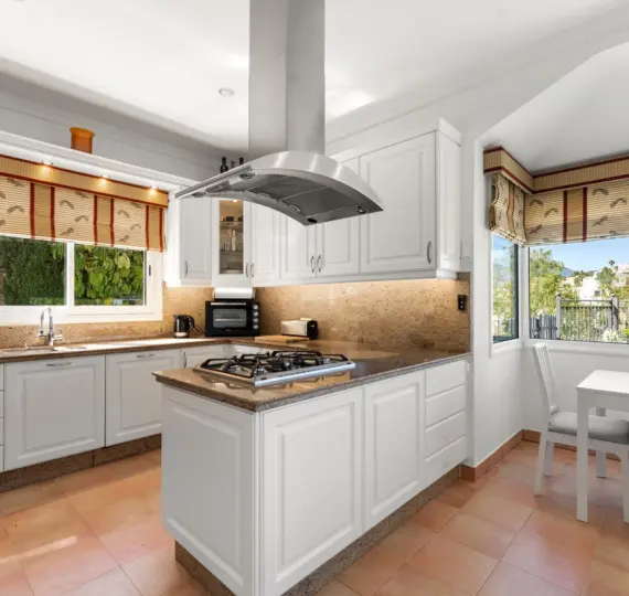 Venta de villa independiente en Benahavís