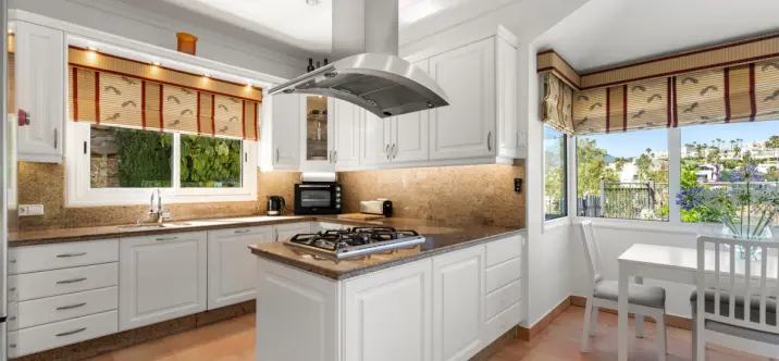 Venta de villa independiente en Benahavís 3