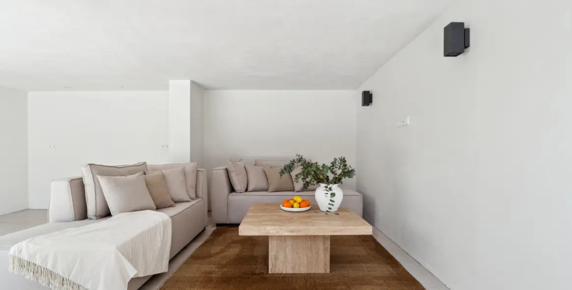 Продажа  отдельно стоящей виллы в Nueva Andalucía 14