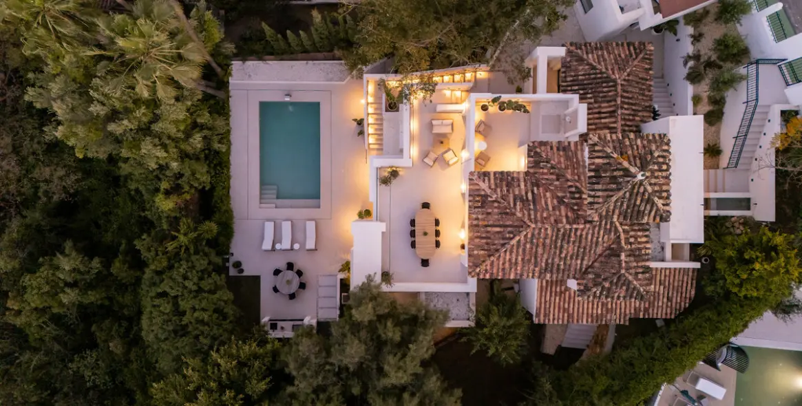 Sale of detached villa in Nueva Andalucía 34