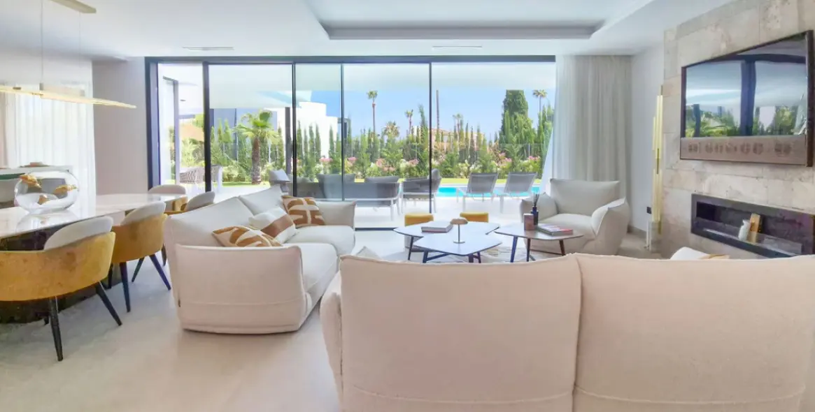 Venta de villa independiente en Valle Romano 4