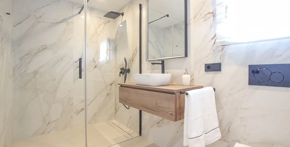 Venta de villa independiente en Valle Romano 18