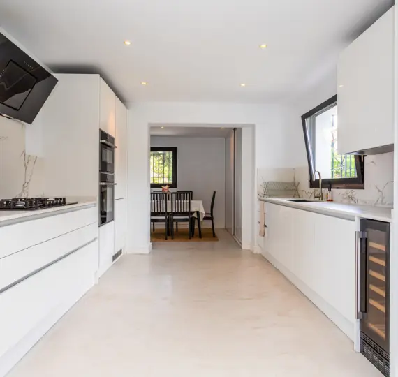 Oтдельно стоящая вилла R5049001