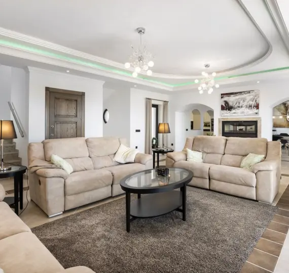 Sale of detached villa in Mijas