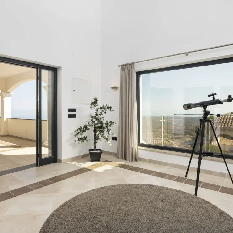 Sale of detached villa in Mijas