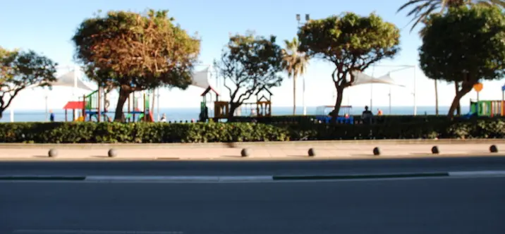 Продажа магазина в Estepona 0