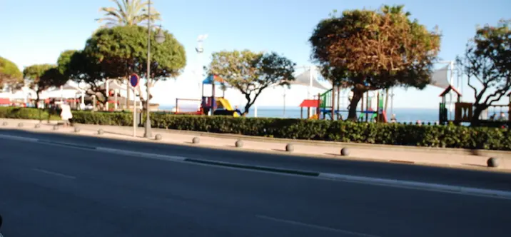 Продажа магазина в Estepona 1