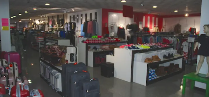 Продажа магазина в Estepona 4