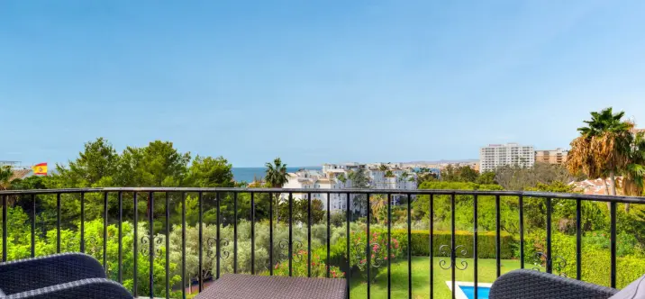 Продажа  отдельно стоящей виллы в Benalmadena Costa 4