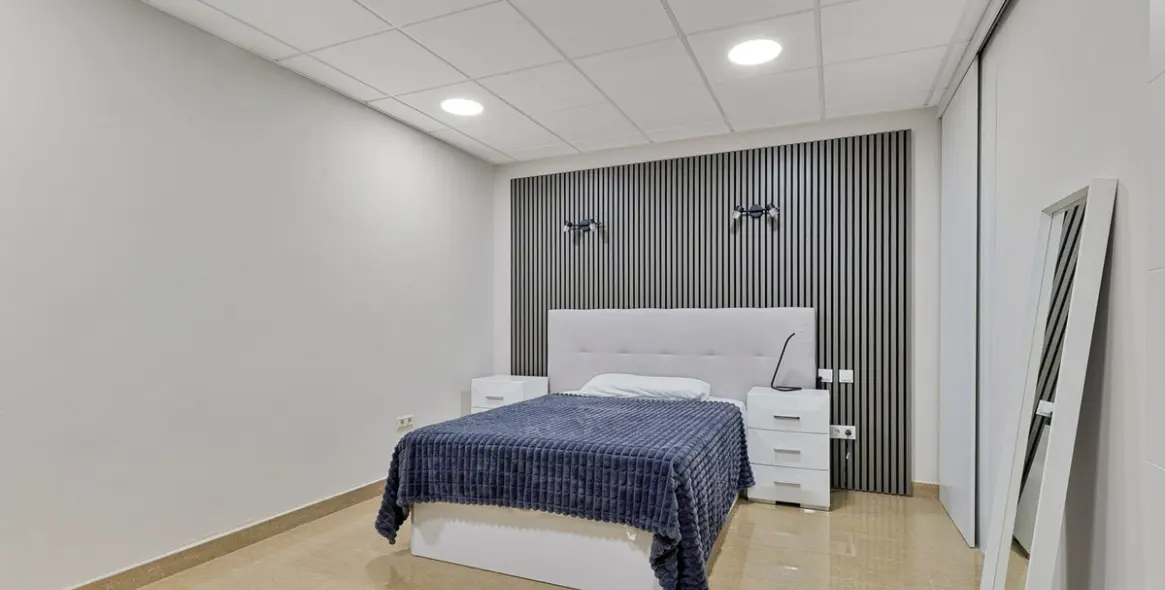 Продажа  отдельно стоящей виллы в Benalmadena Costa 28