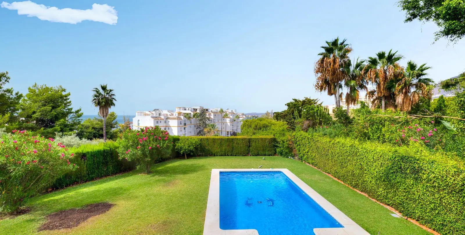 Sale of detached villa in Benalmadena Costa 5