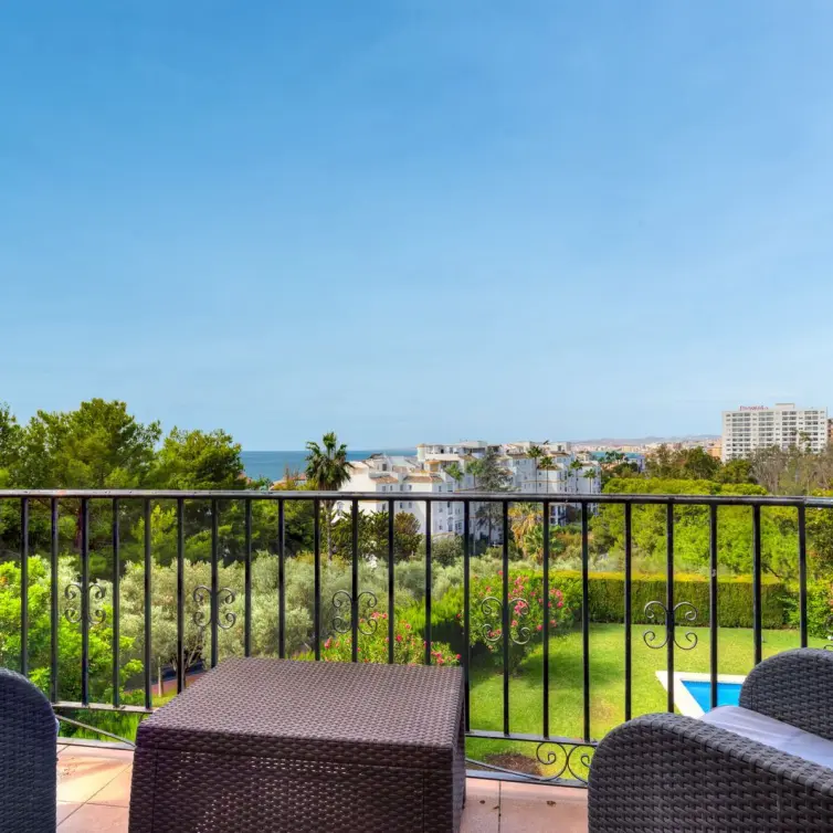 Sale of detached villa in Benalmadena Costa
