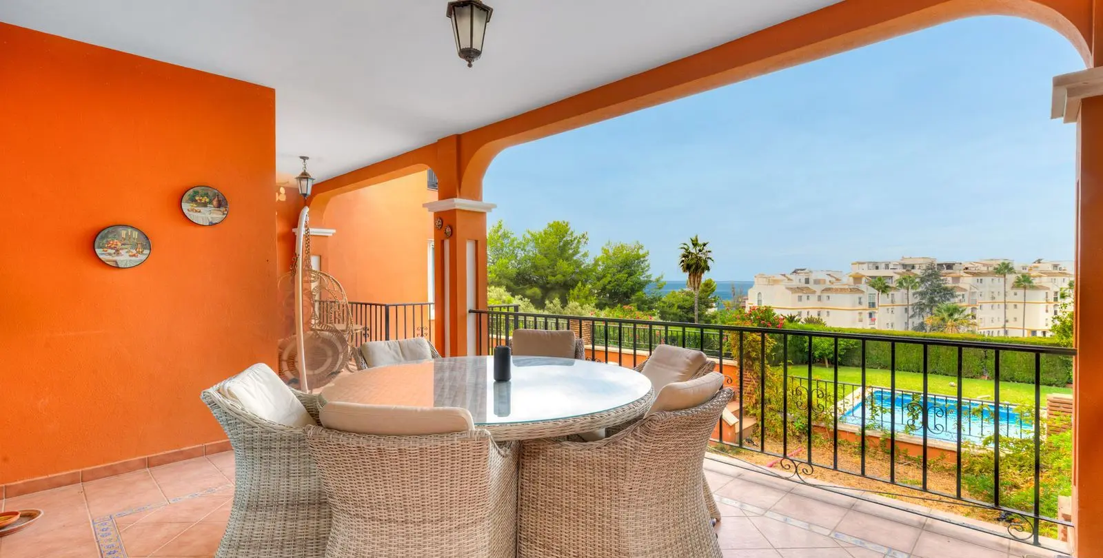 Sale of detached villa in Benalmadena Costa 18