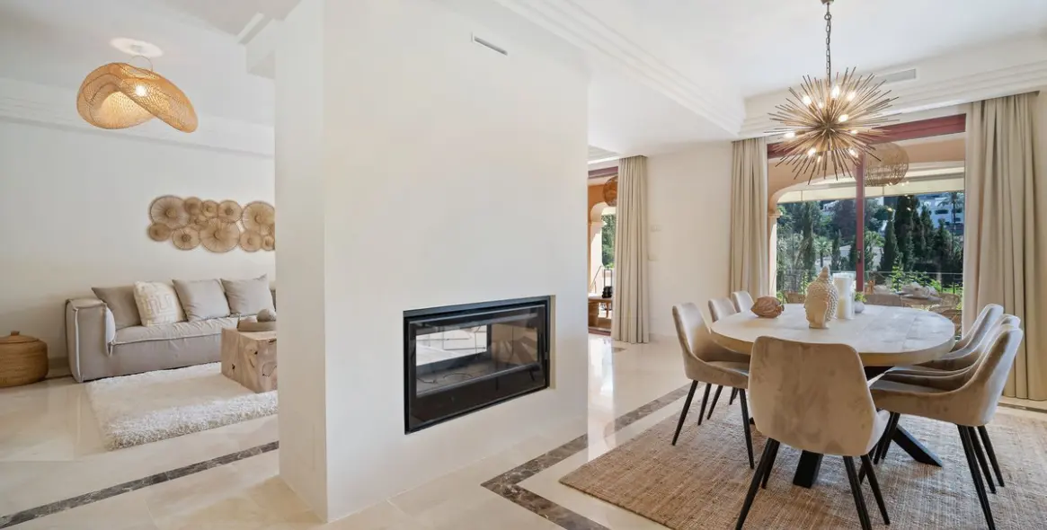 Продажа дома на две семьи в Puerto Banús 3