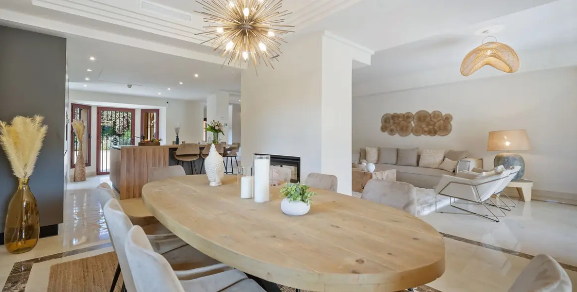 Продажа дома на две семьи в Puerto Banús 4