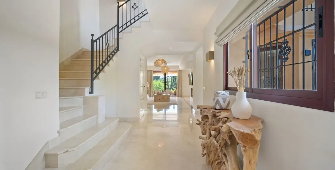 Продажа дома на две семьи в Puerto Banús 8