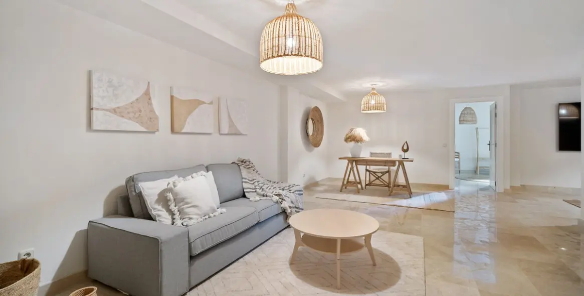 Продажа дома на две семьи в Puerto Banús 14