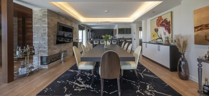 Detached villa R4593358 2