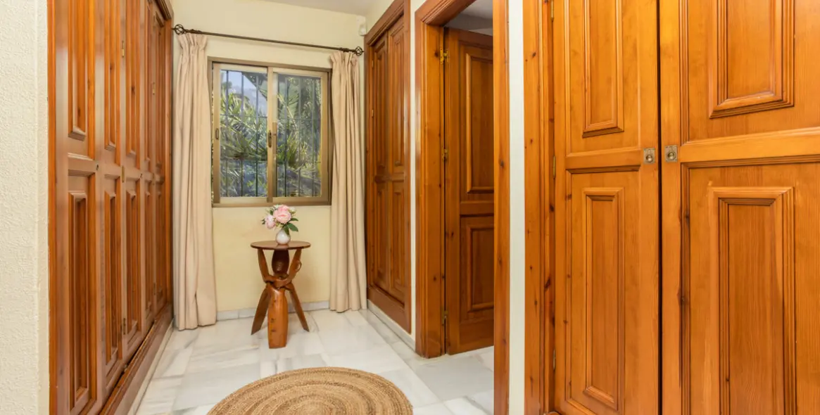 Продажа  отдельно стоящей виллы в Marbella 28